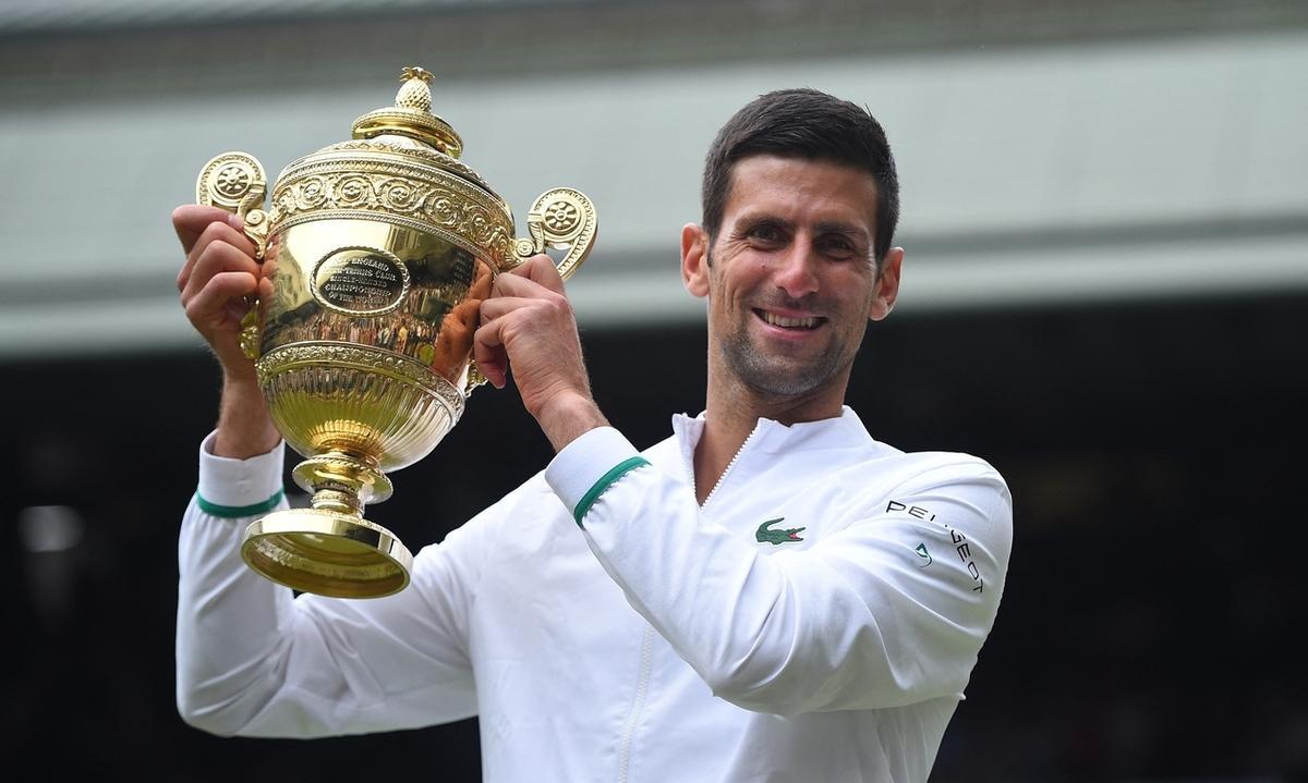 包含世界网球队轻取澳大利亚网球队，兹维列夫绝境逆转的词条