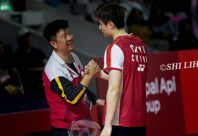 丹麦羽毛球队完胜韩国羽毛球队，辛杜关键制胜的简单介绍