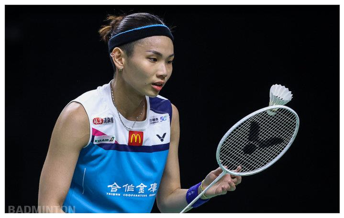 包含中国队完胜印度队，戴资颖关键制胜的词条