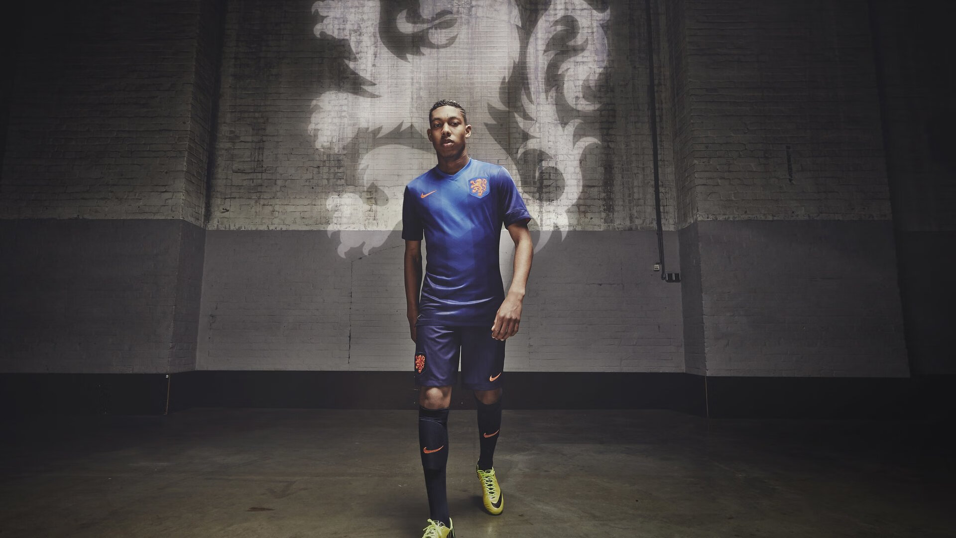 LOL英雄联盟赛事指南-当蓝白神话褪色，比利时全面压制阿根廷的启示，与福登欧冠淘汰赛的接管艺术